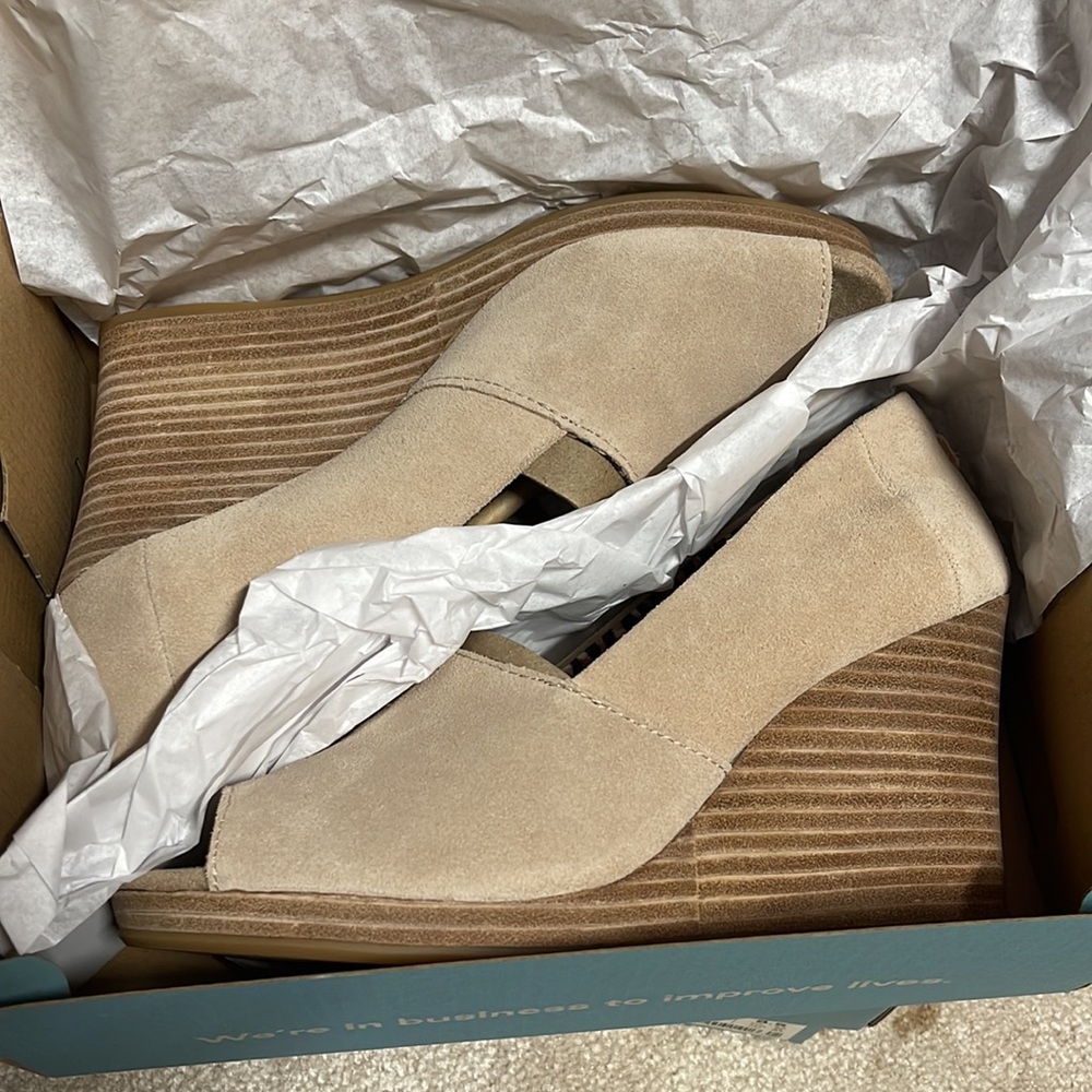 Toms “Michelle” wedges, brand new NOT worn in the box! Black Suede & Sand Suede.